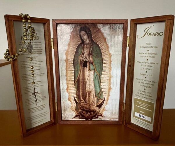 Retablo Virgen Peregrina